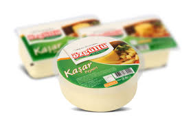 Özgüllü Taze Kaşar Peyniri 400 Gr