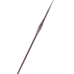 P Parla Metal Saplı Dantel Tığ 7 Numara