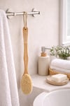 Eratos Uzun Saplı Beyaz At Kılı Banyo ve Vücut Fırçası 35 Cm