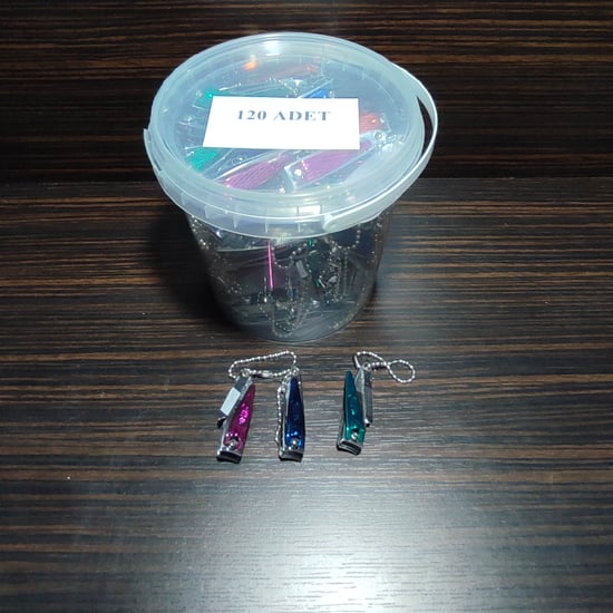 Halley Renkli Küçük Tırnak Makası