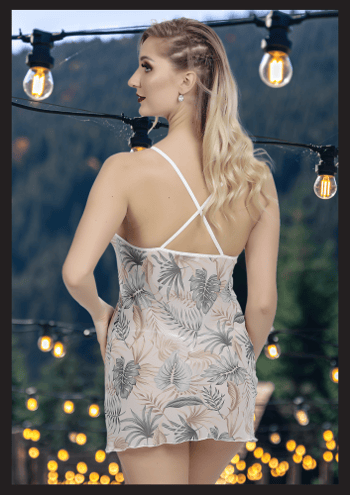 Kirlinova Yaprak Desenli Yırtmaçlı Fantezi Gecelik S1360