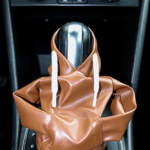 P Parla Tüm Araçlara Uyumlu Vites Kıyafeti Suni Deri Taba