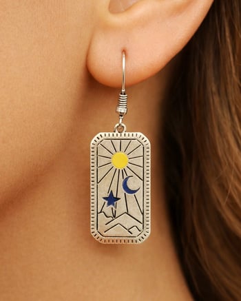 Gece-Gündüz Şekilli Kadın Küpe Çift Adet Gümüş Kaplama El Yapımı Küpe