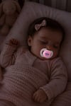 Wee Baby 2'li Gece Gündüz Damaklı Silikon Emzik 0-6 Ay (saklama Kabı Hediyeli) Pembe