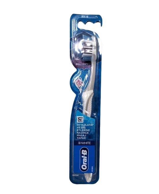 Oral-B Diş Fırçası 3 Boyutlu Beyazlık Brilliance 40 Orta