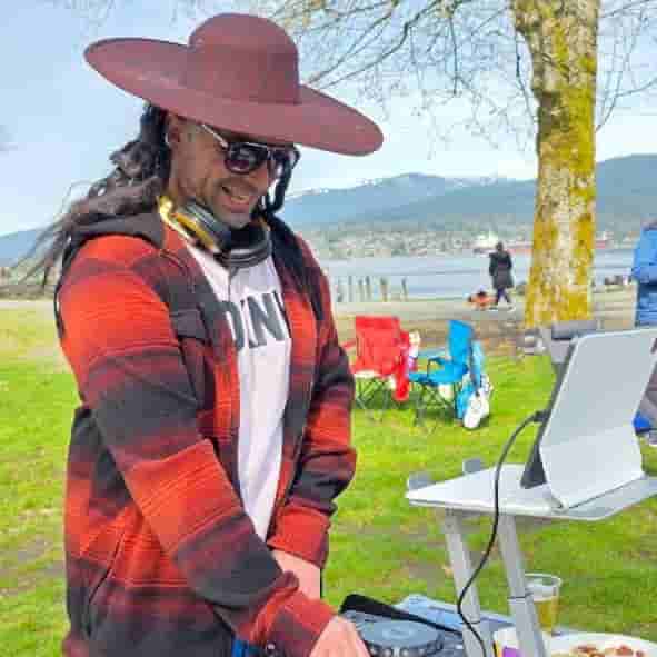 Discover Persian DJ NTWO – Top Music & DJ in Vancouver