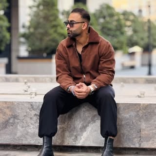 Discover Persian پیمان فوق العاده/ست/پیراهن/شلوار/اینترنت – Top پوشاک مردانه in Vancouver