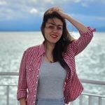 Discover Persian Mahsa Saadat – Top Discover Vancouver in Vancouver