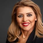 Discover Persian Shadi Fotoohi – Top Realtor in Vancouver