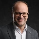 Discover Persian Sohrab Saeb – Top Mortgage Broker in Vancouver