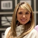 Discover Persian elli_rad – Top Makeup in Vancouver