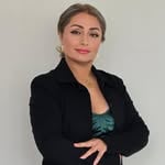 Discover Persian Roya – Top Vancouver in Vancouver