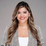 Discover Persian Mona Chehre – Top Job in Vancouver