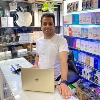 Discover Persian فروشگاه مستر موبایل – Top گجت in Vancouver
