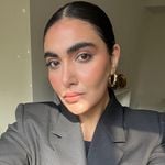 Discover Persian Roumina Shahidi – Top Photographer & Videographer in Vancouver