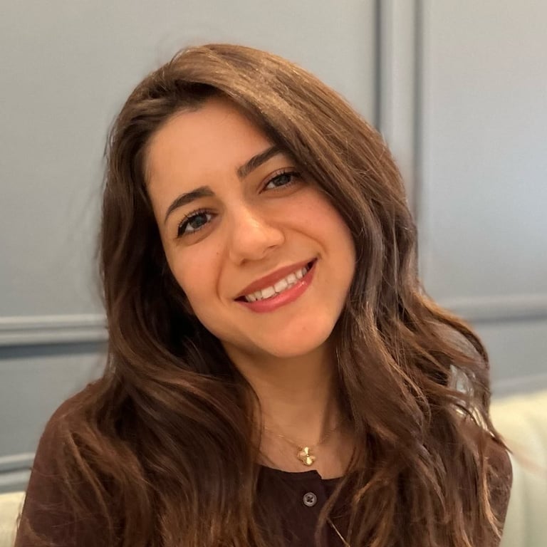 Discover Persian Shahrzad kazemi – Top English in Vancouver