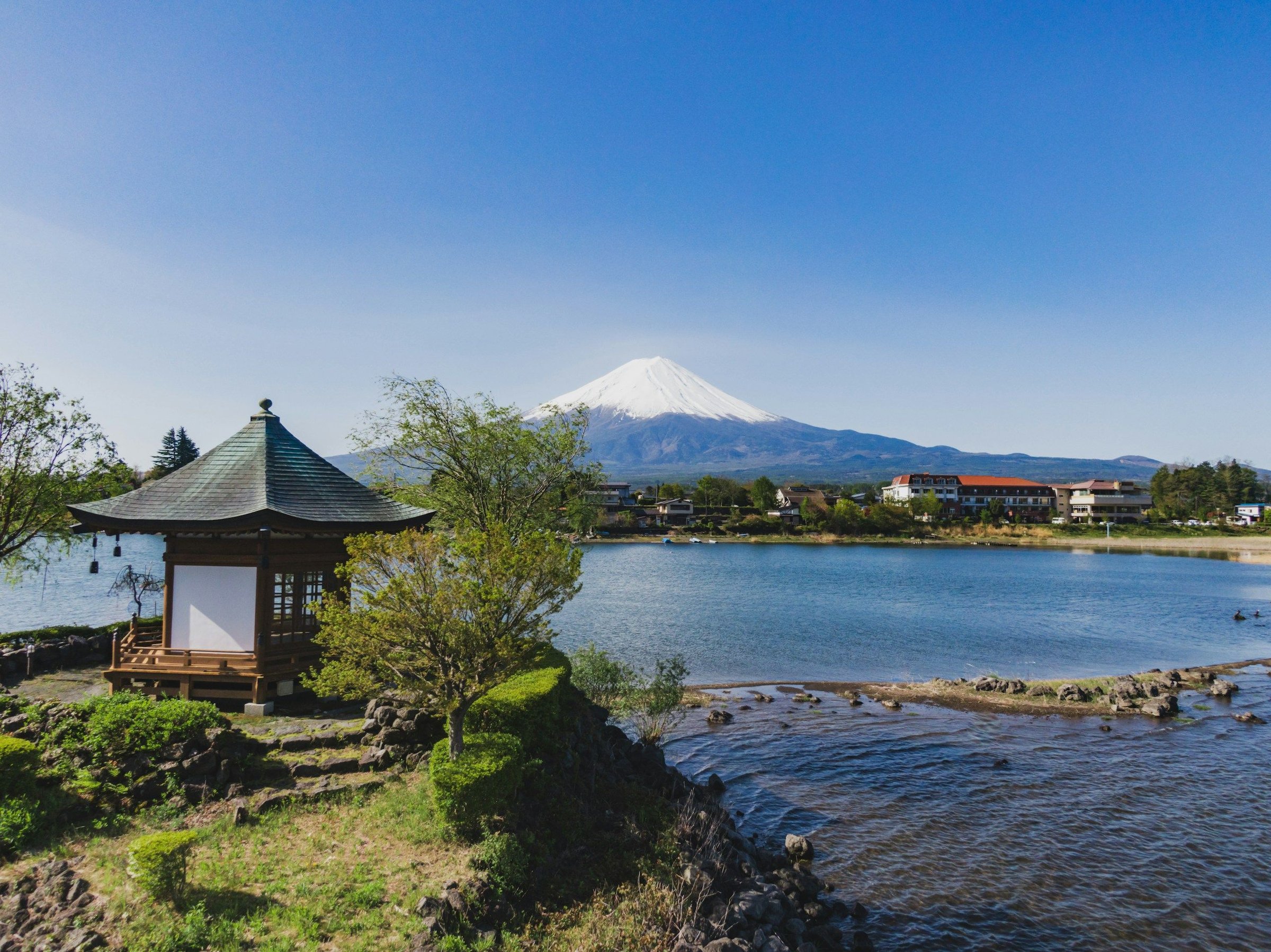 Gunung Fuji dengan langit cerah, Jepang