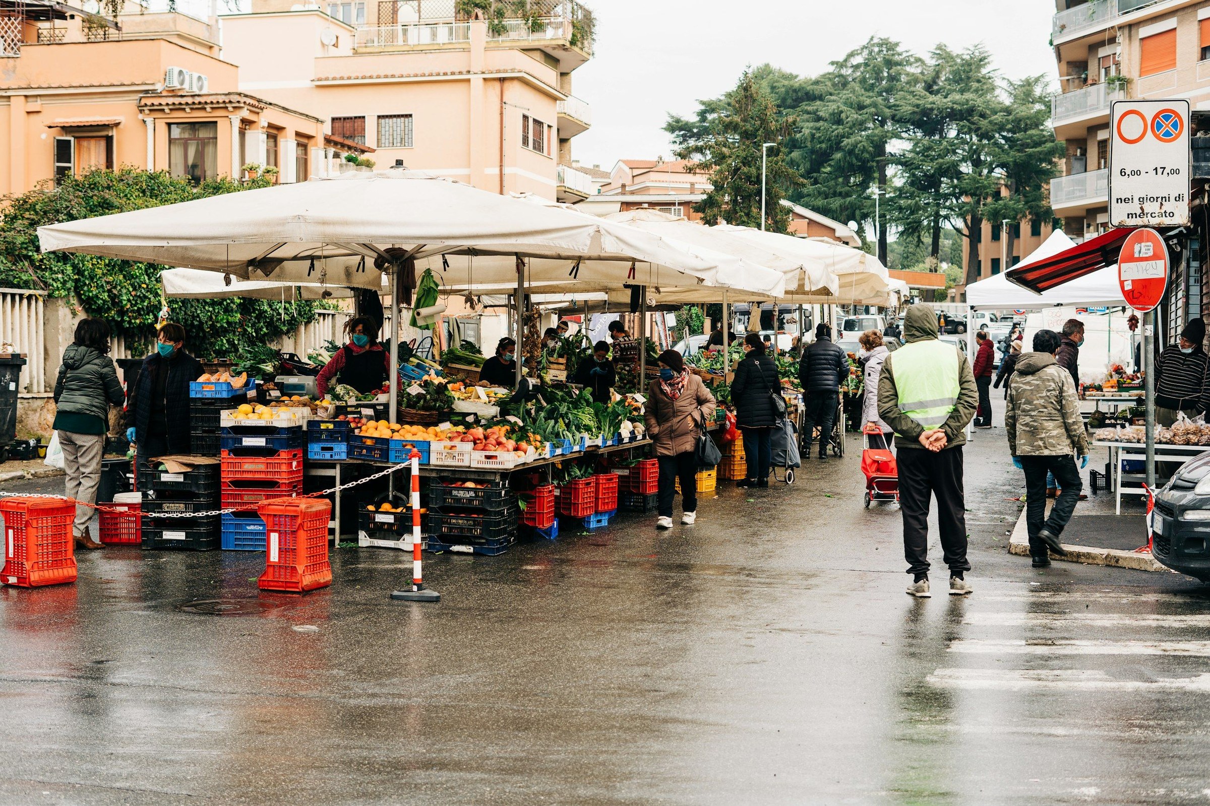 Panorama: belanja di Italia