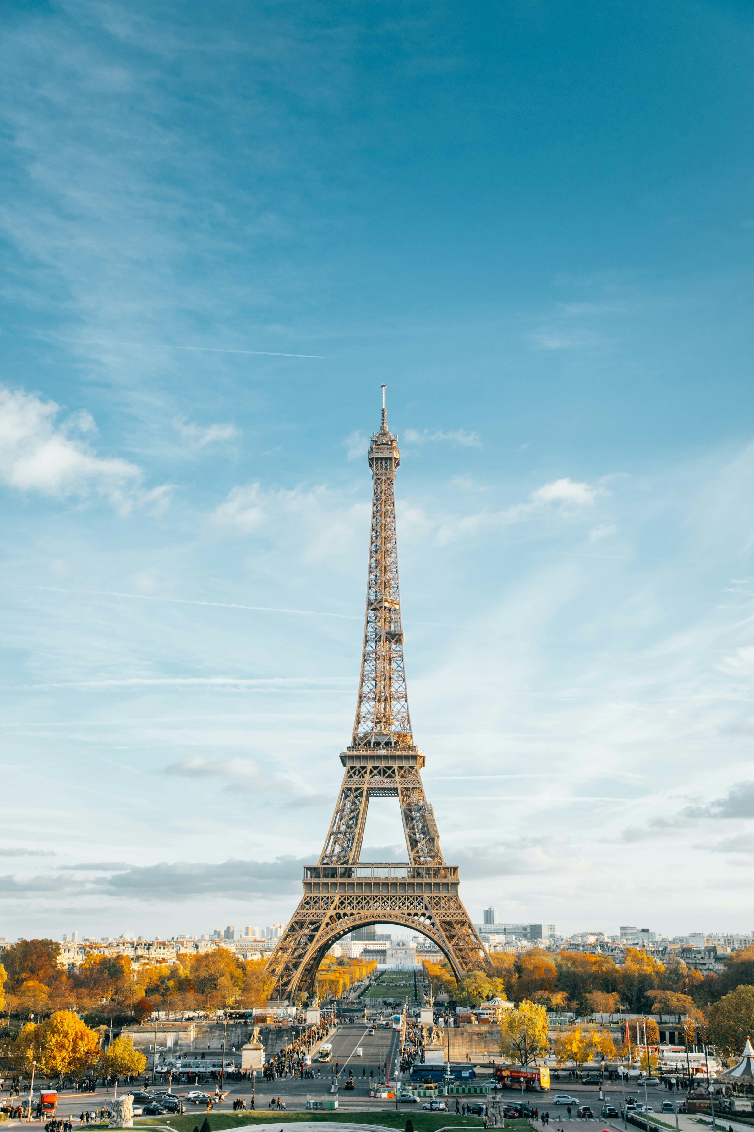 Menara Eiffel Paris saat musim gugur, Eropa