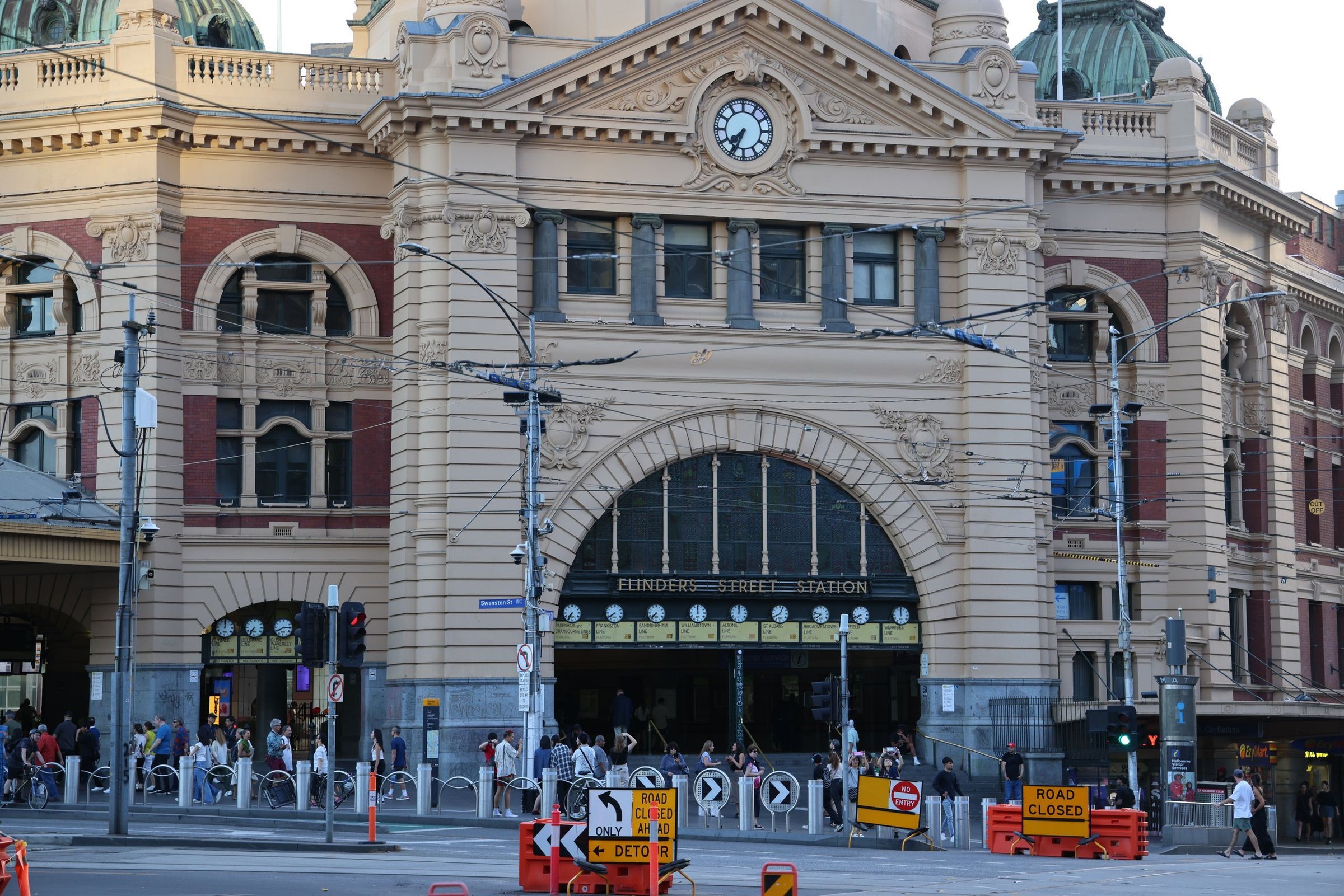 Flinders Street Station, ikon kota Melbourne