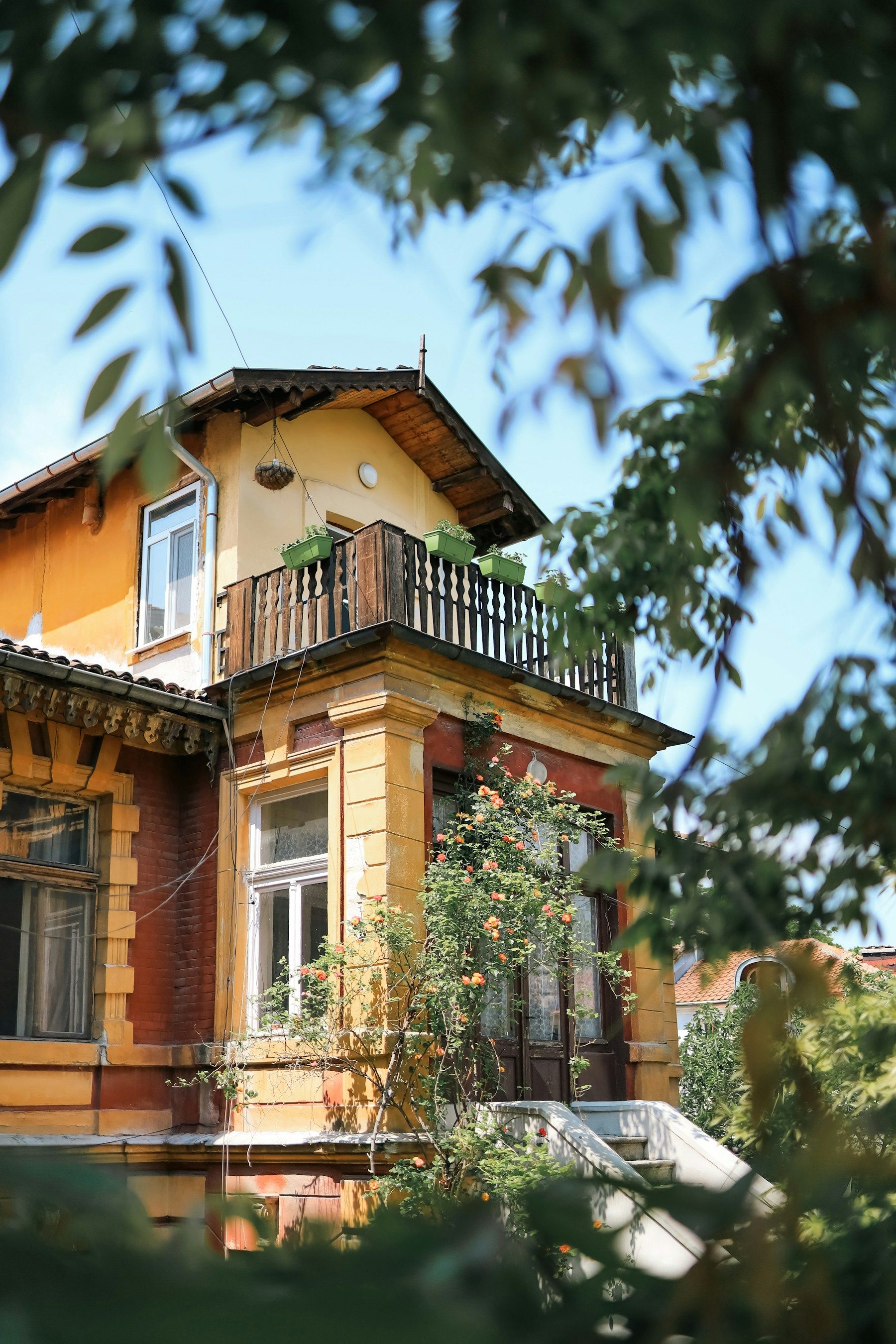 Rumah Revival Bulgaria berwarna-warni di Old Town Plovdiv, Bulgaria