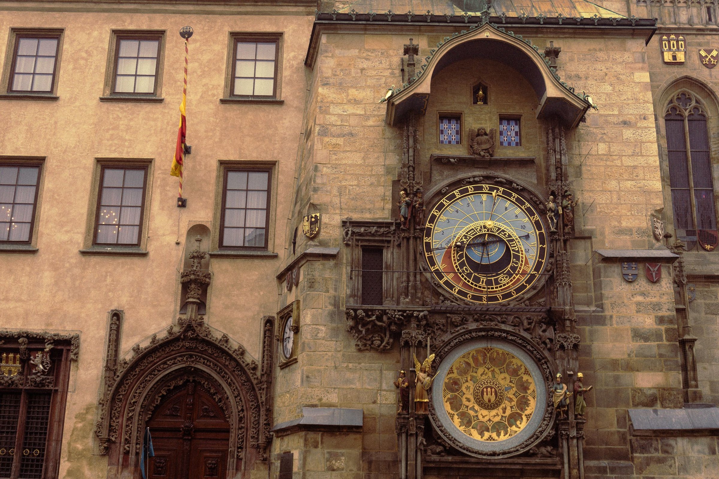 Jam Astronomis Praha dan Charles Bridge