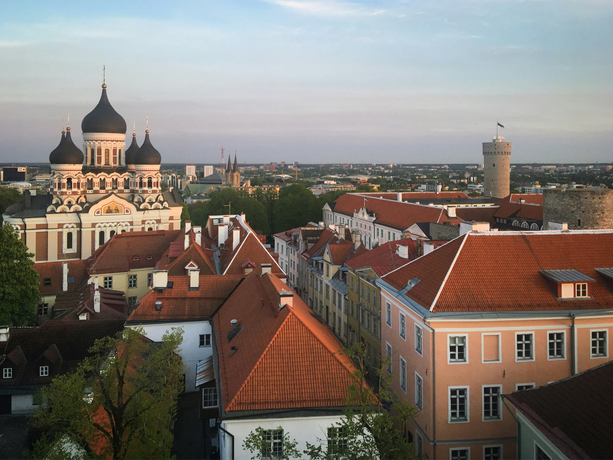 Tallinn Old Town Estonia dengan Katedral Alexander Nevsky