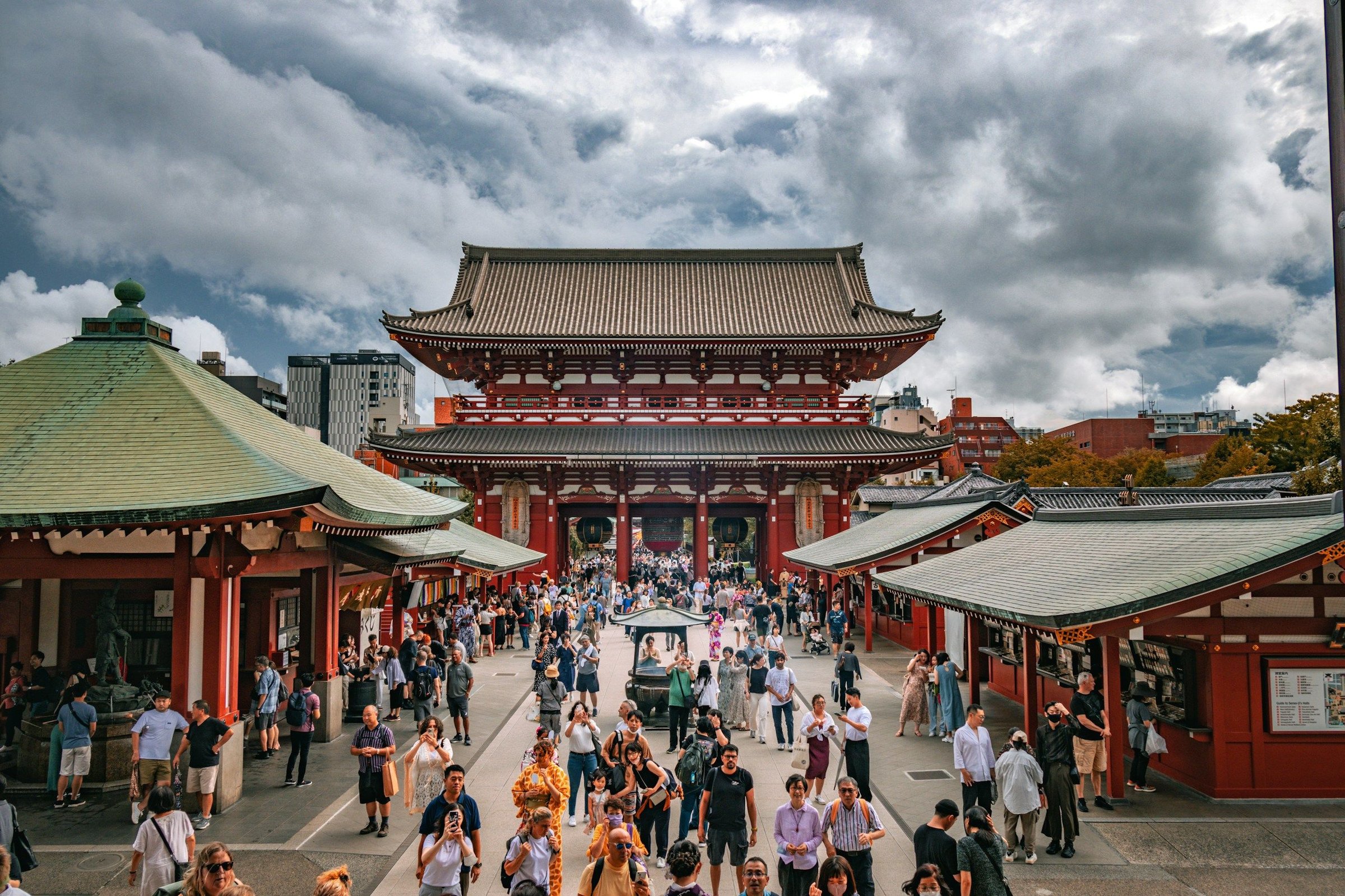 Kuil Sensoji Asakusa di Tokyo, Jepang