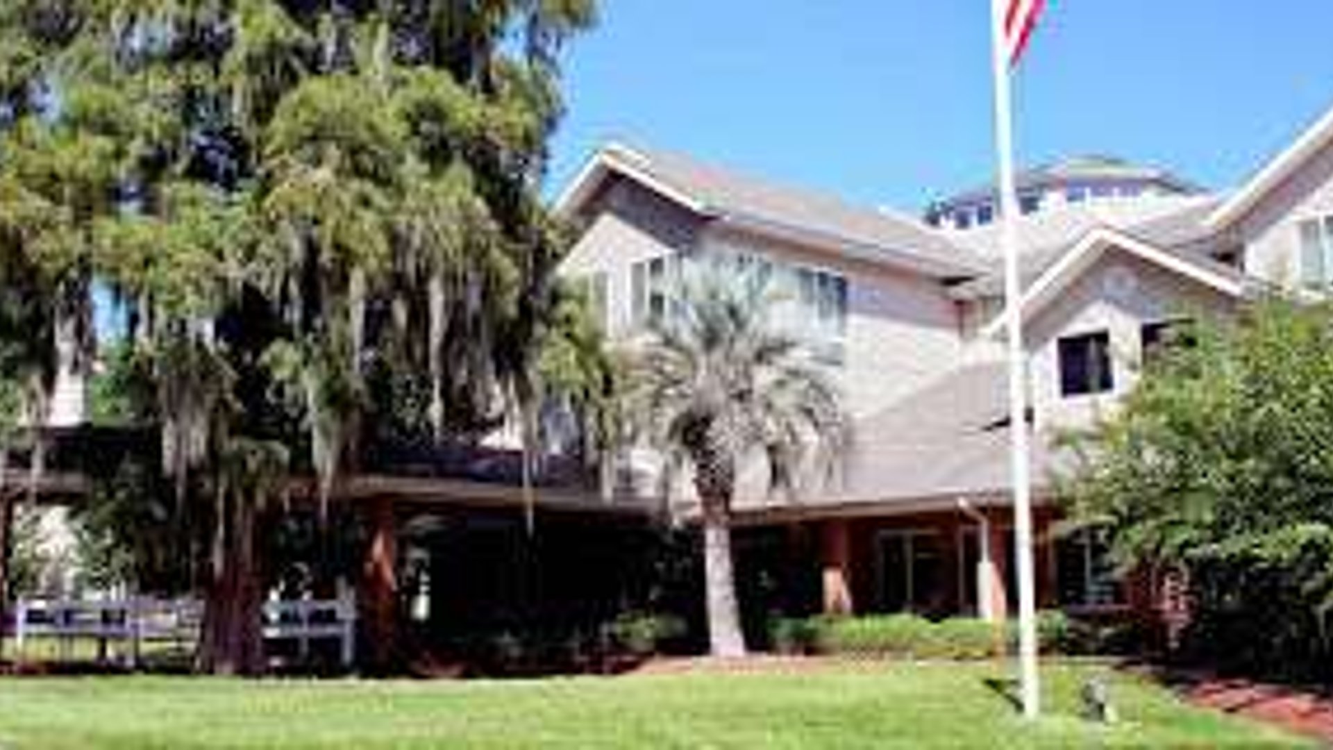 System.Collections.Generic.List`1[AFS.Common.Models.Photo] - Image 1