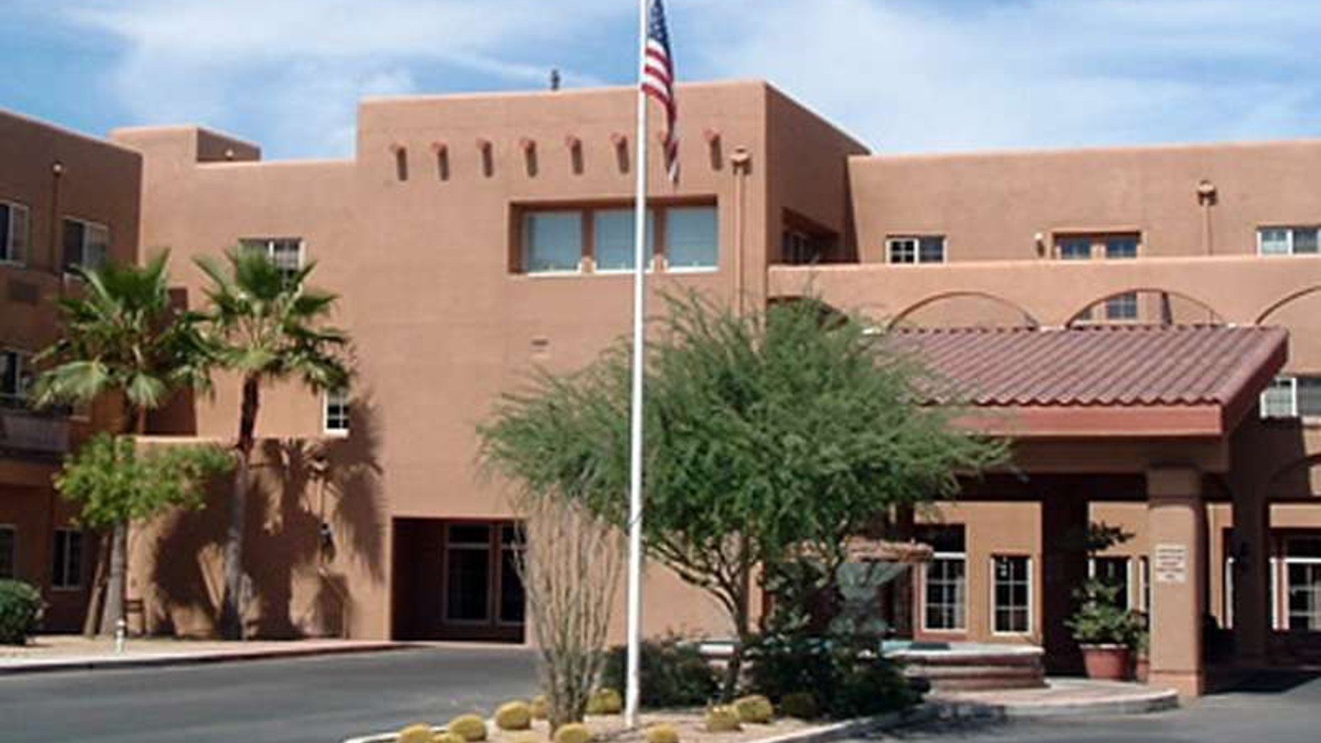 System.Collections.Generic.List`1[AFS.Common.Models.Photo] - Image 1