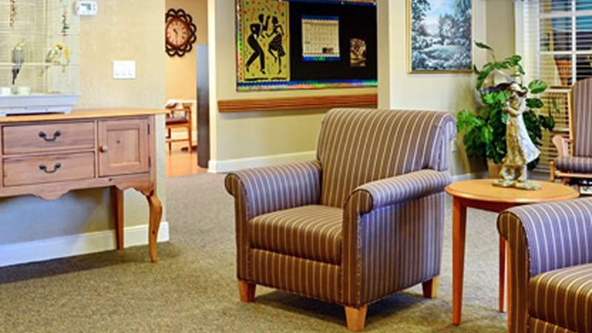 System.Collections.Generic.List`1[AFS.Common.Models.Photo] - Image 2