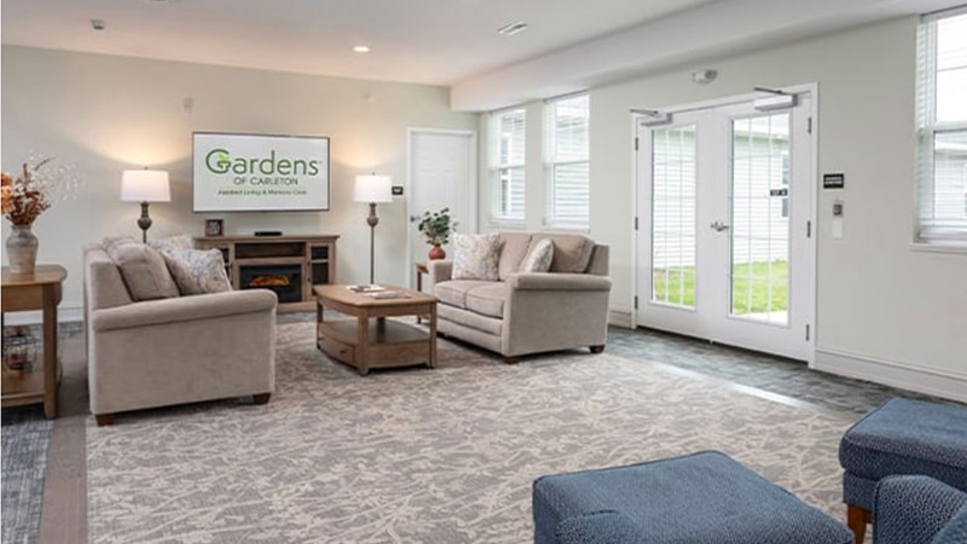 System.Collections.Generic.List`1[AFS.Common.Models.Photo] - Image 2