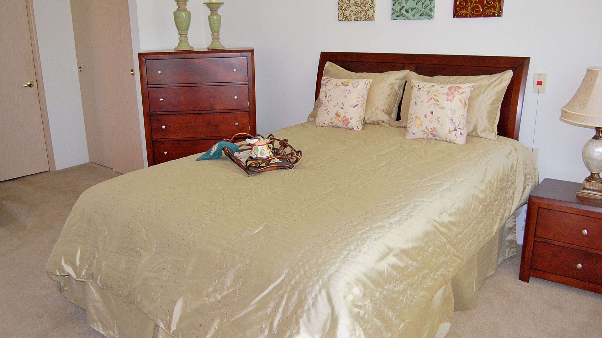 System.Collections.Generic.List`1[AFS.Common.Models.Photo] - Image 5