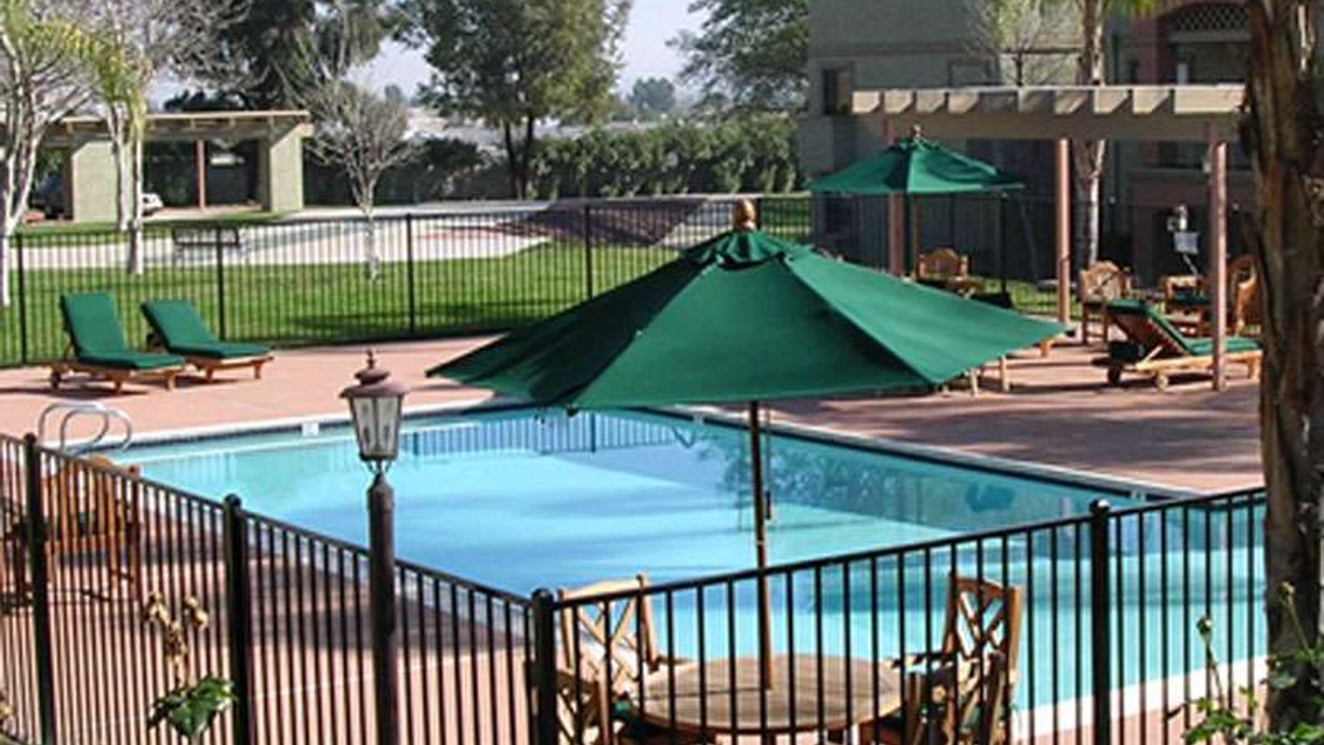 System.Collections.Generic.List`1[AFS.Common.Models.Photo] - Image 2