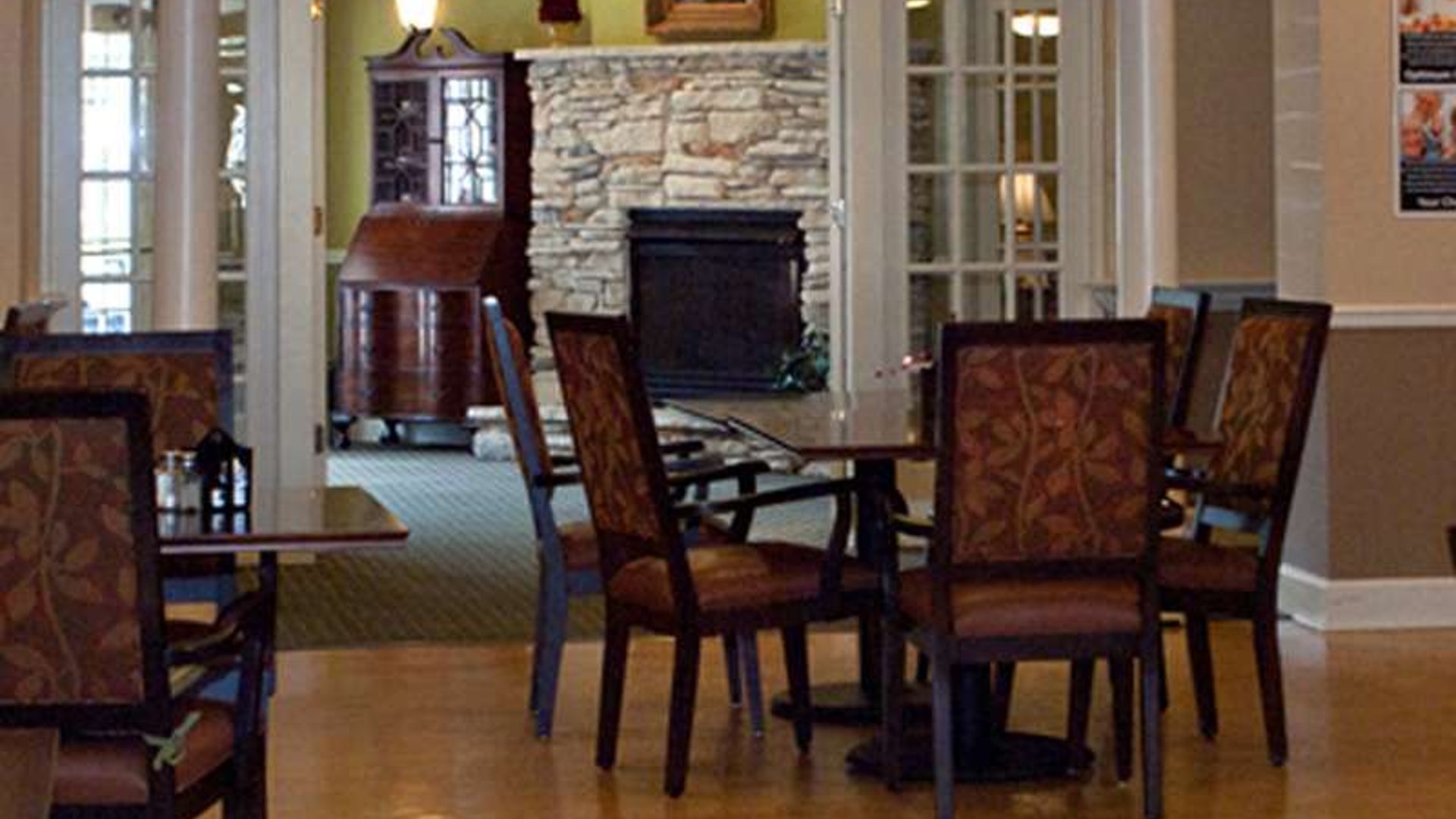 System.Collections.Generic.List`1[AFS.Common.Models.Photo] - Image 4