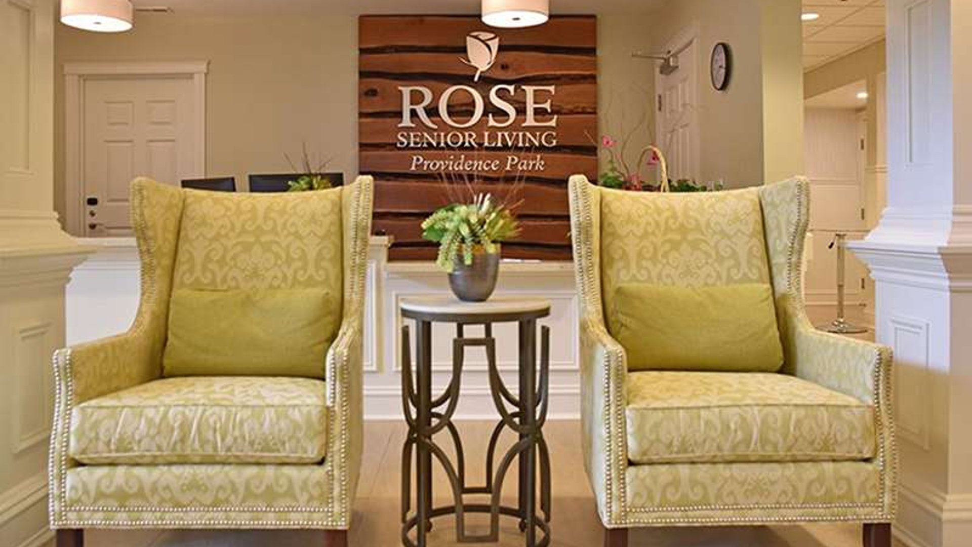 System.Collections.Generic.List`1[AFS.Common.Models.Photo] - Image 3