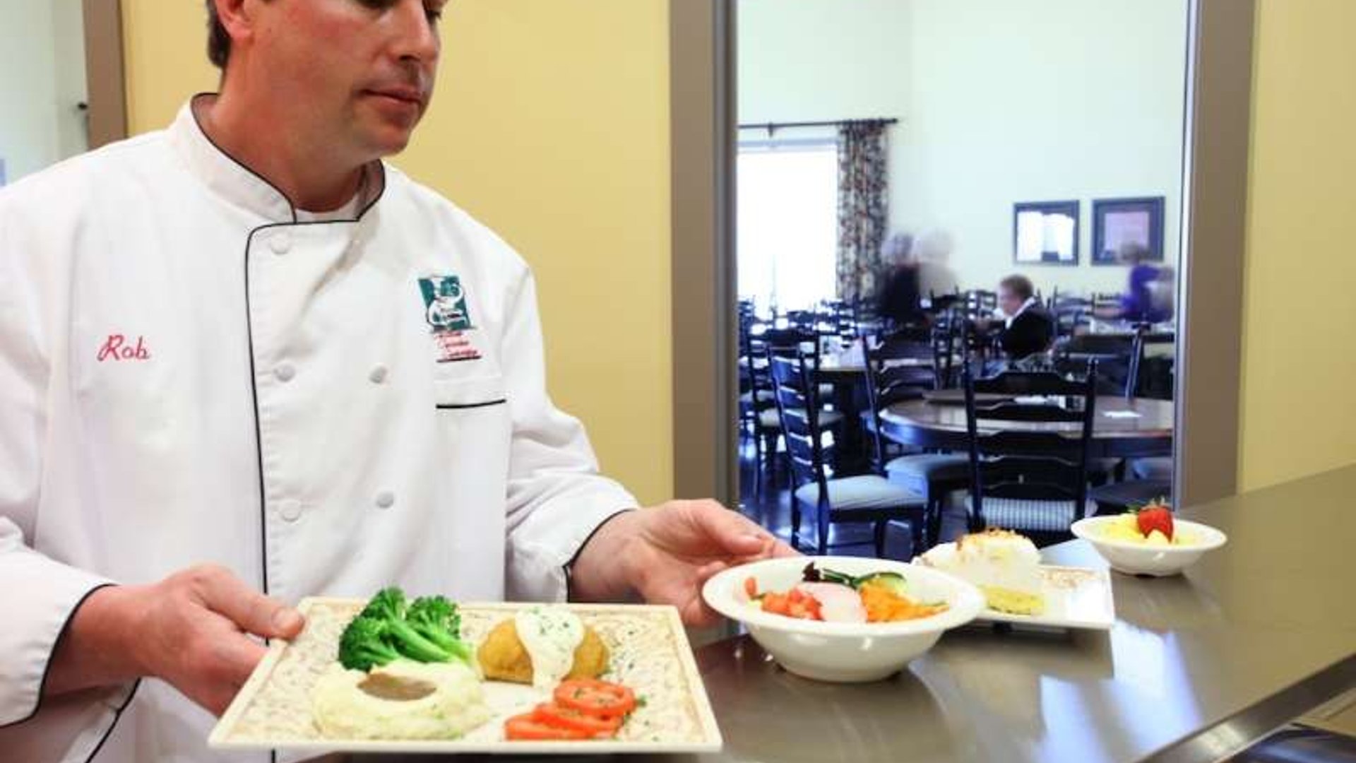 System.Collections.Generic.List`1[AFS.Common.Models.Photo] - Image 4