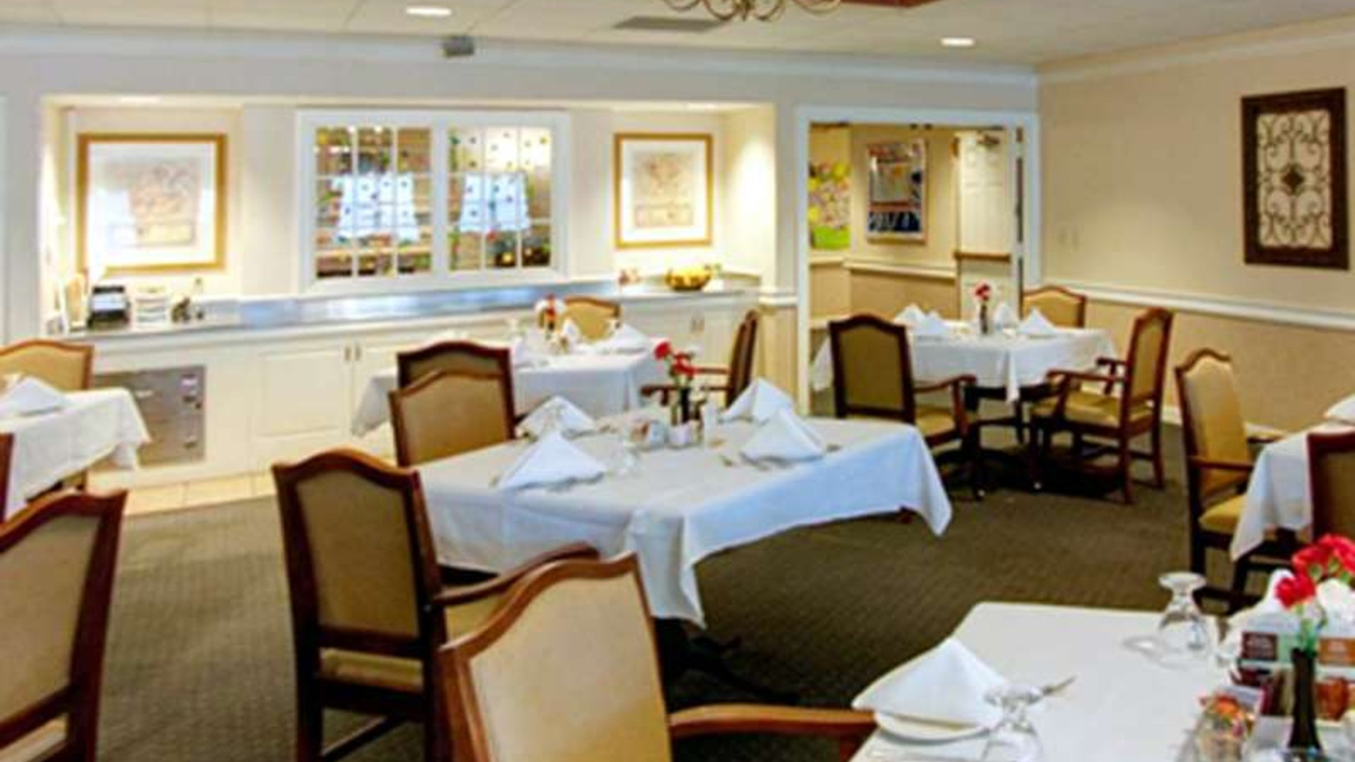 System.Collections.Generic.List`1[AFS.Common.Models.Photo] - Image 2