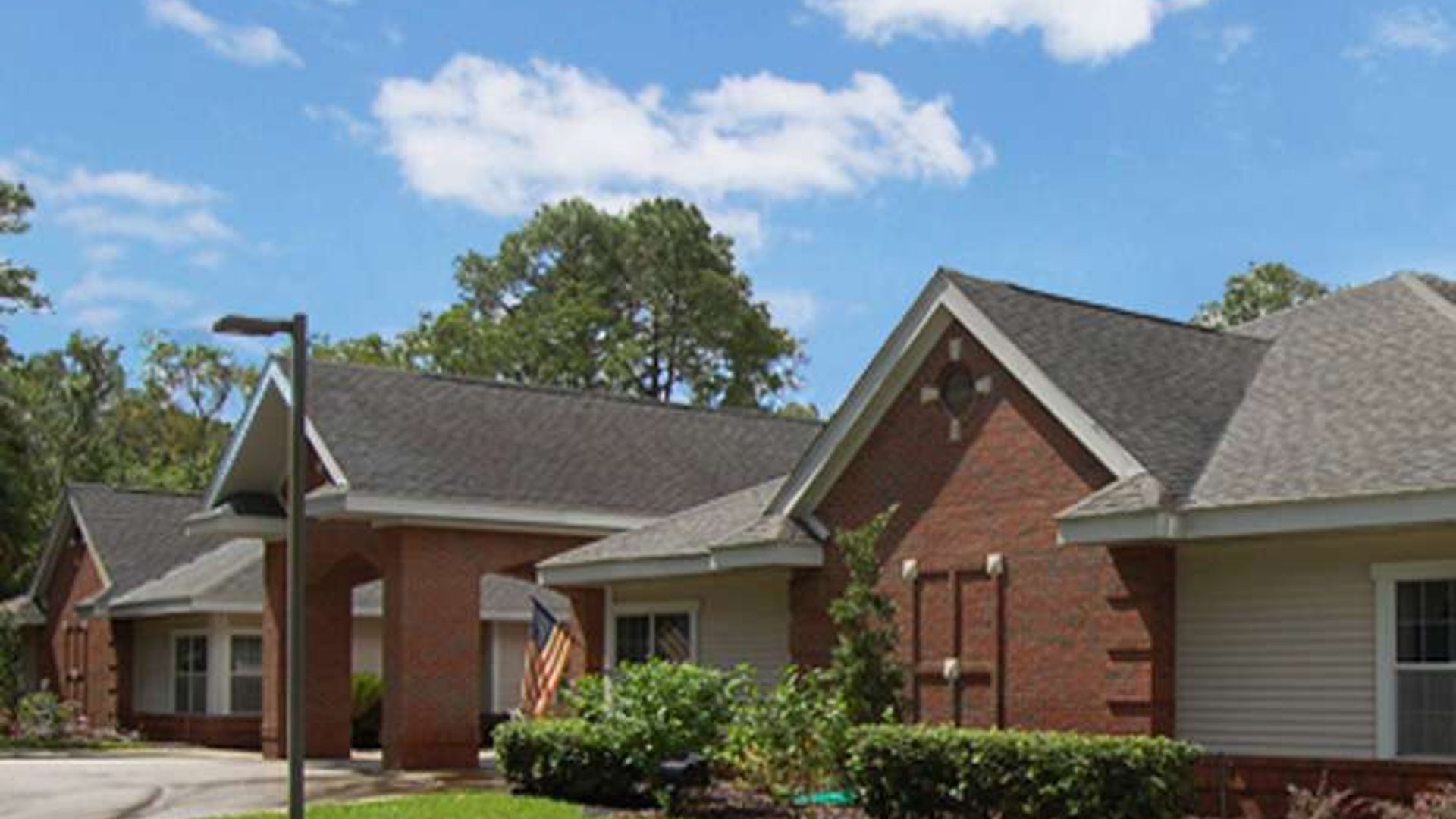 System.Collections.Generic.List`1[AFS.Common.Models.Photo] - Image 1