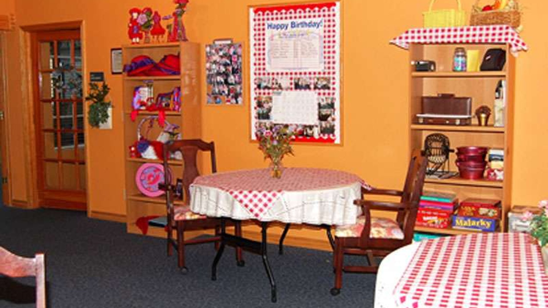 System.Collections.Generic.List`1[AFS.Common.Models.Photo] - Image 2