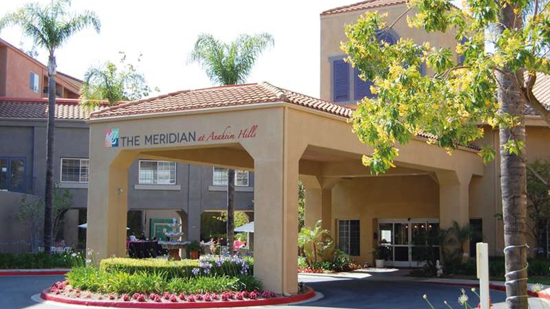 System.Collections.Generic.List`1[AFS.Common.Models.Photo] - Image 1