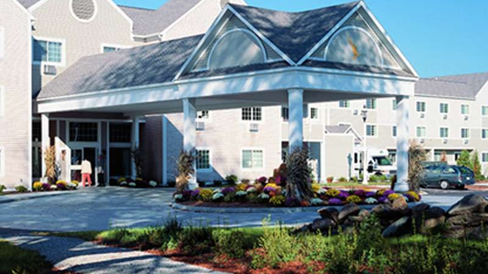 System.Collections.Generic.List`1[AFS.Common.Models.Photo] - Image 1