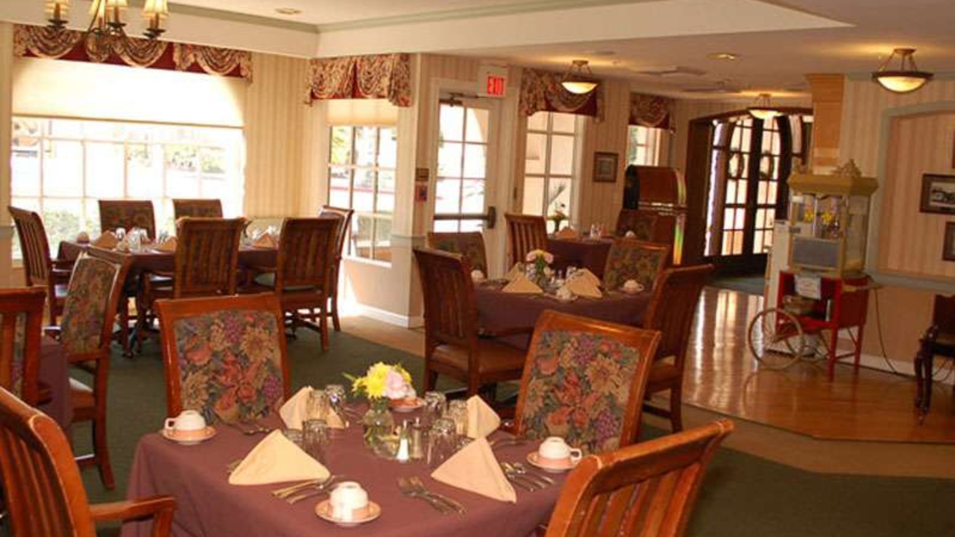 System.Collections.Generic.List`1[AFS.Common.Models.Photo] - Image 4