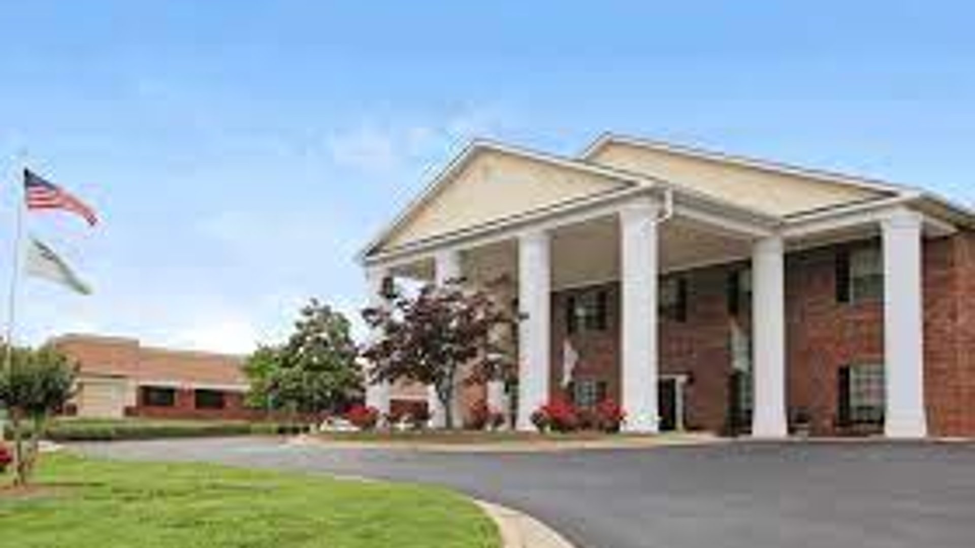 System.Collections.Generic.List`1[AFS.Common.Models.Photo] - Image 1