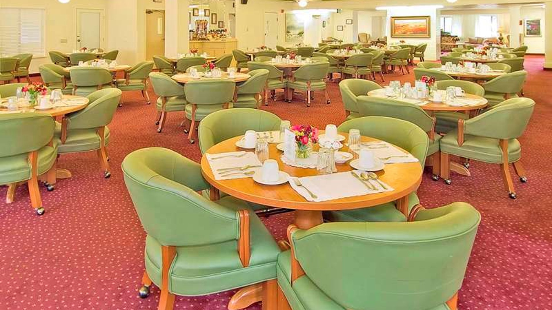 System.Collections.Generic.List`1[AFS.Common.Models.Photo] - Image 3