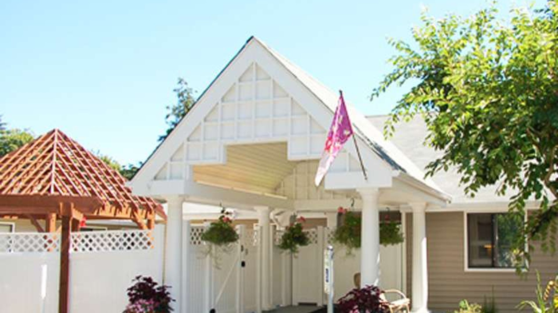 System.Collections.Generic.List`1[AFS.Common.Models.Photo] - Image 1