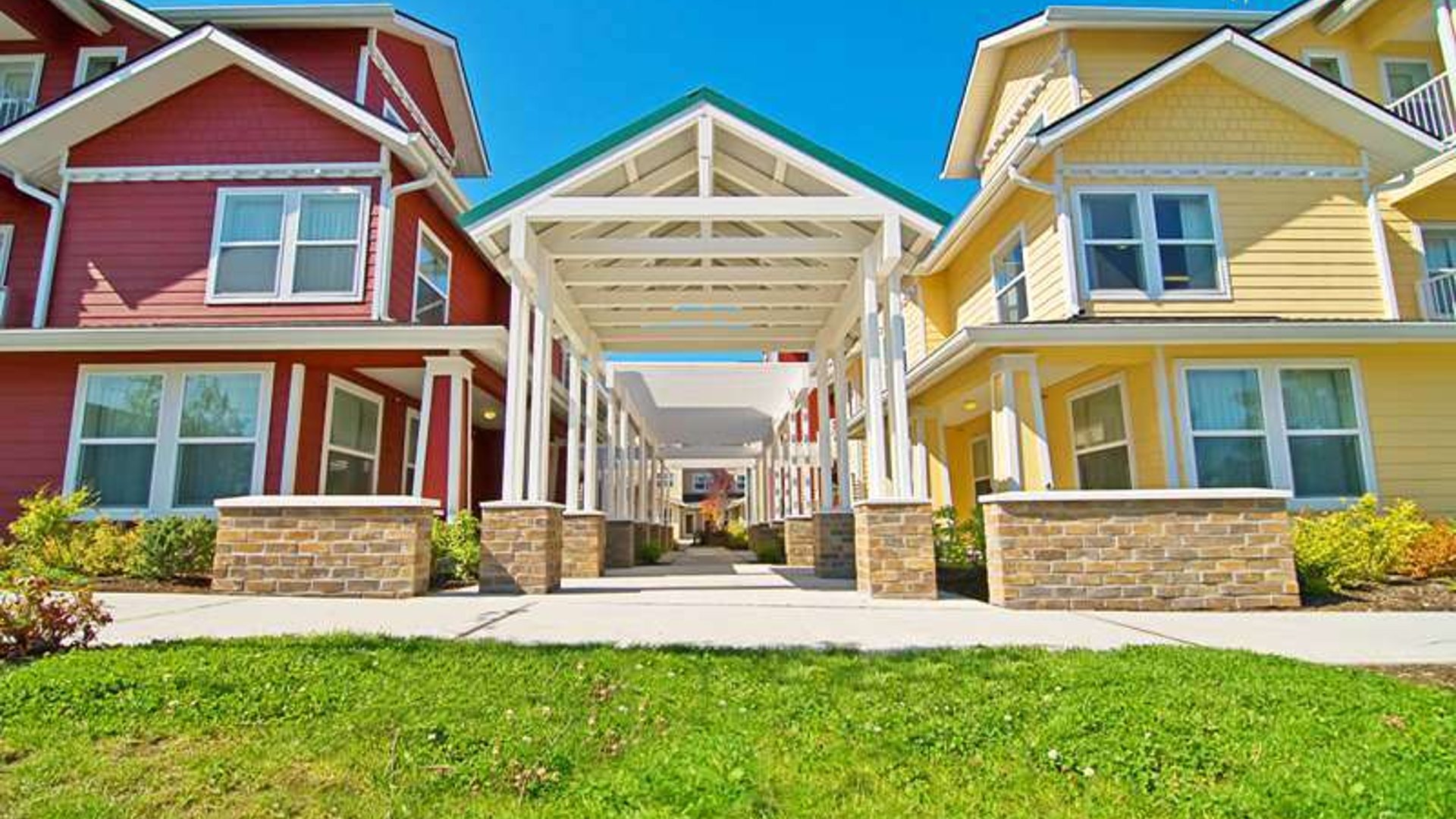 System.Collections.Generic.List`1[AFS.Common.Models.Photo] - Image 1