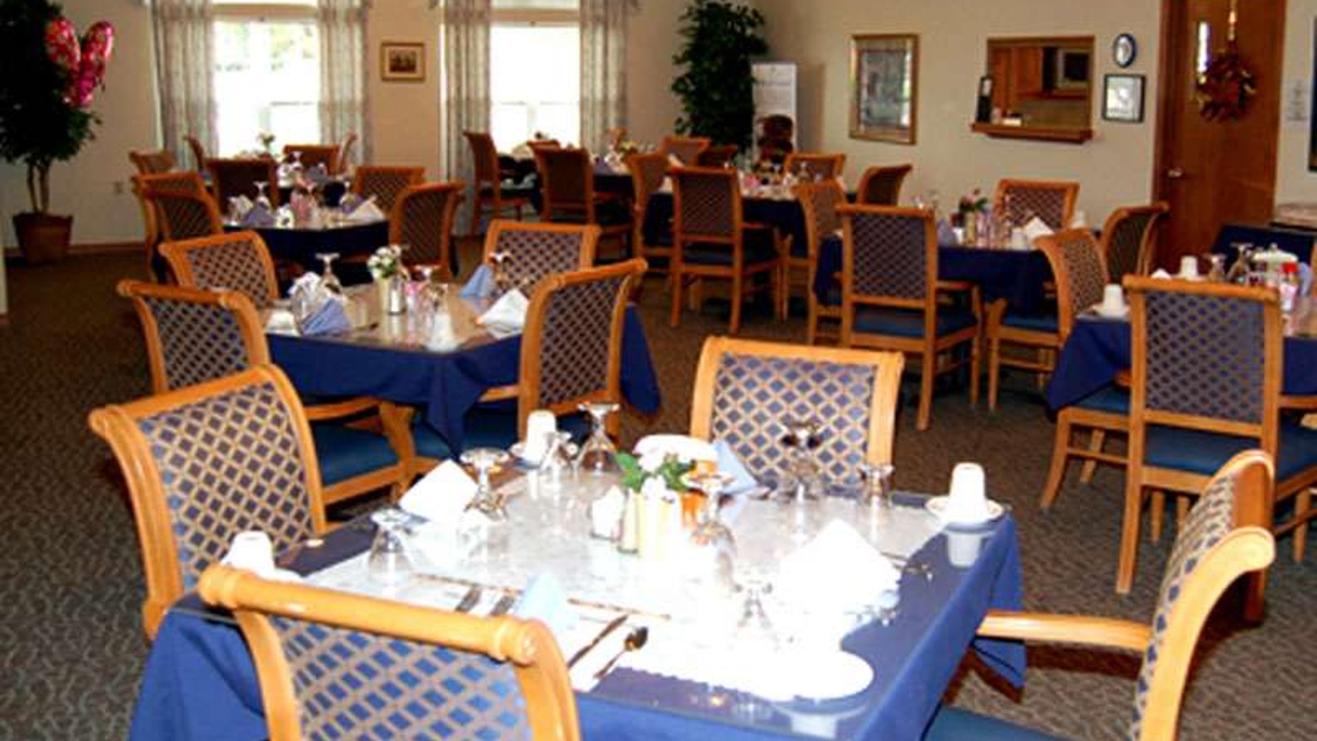 System.Collections.Generic.List`1[AFS.Common.Models.Photo] - Image 4