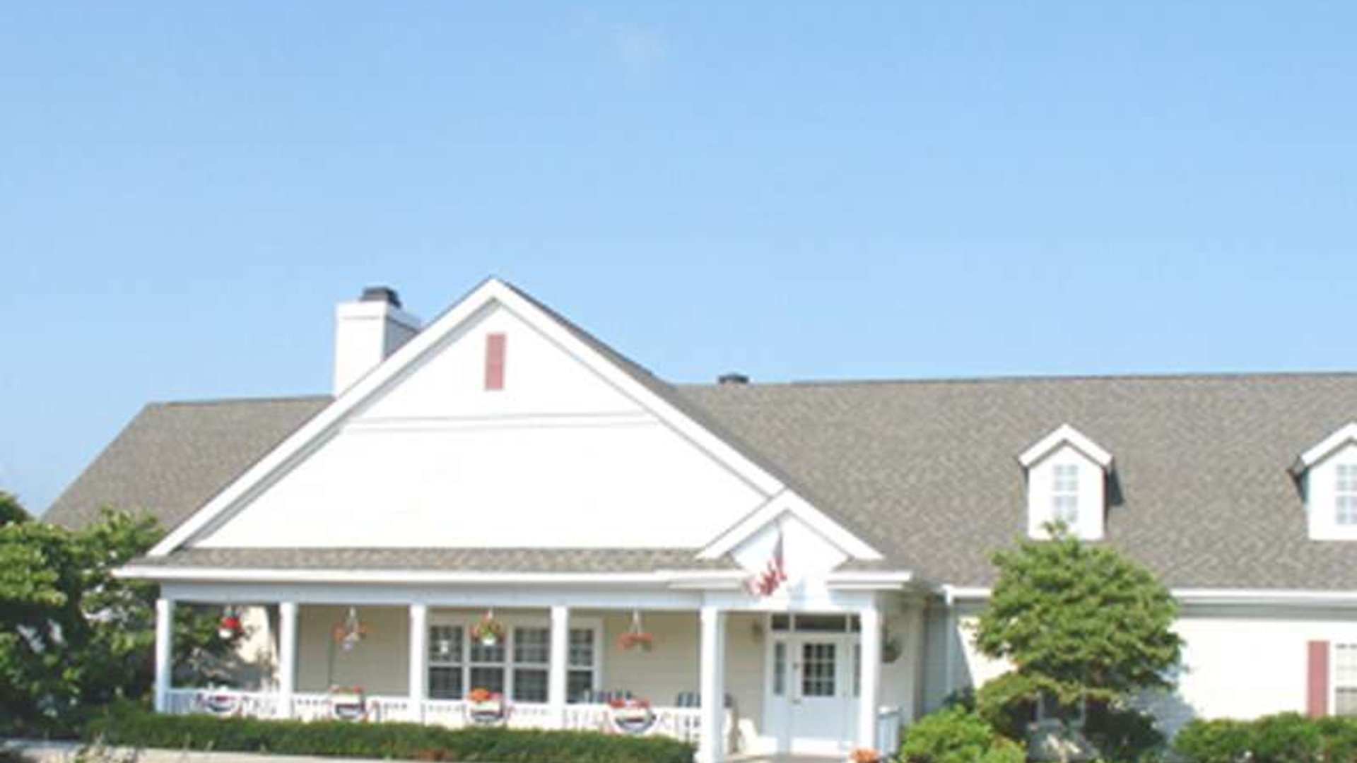 System.Collections.Generic.List`1[AFS.Common.Models.Photo] - Image 1