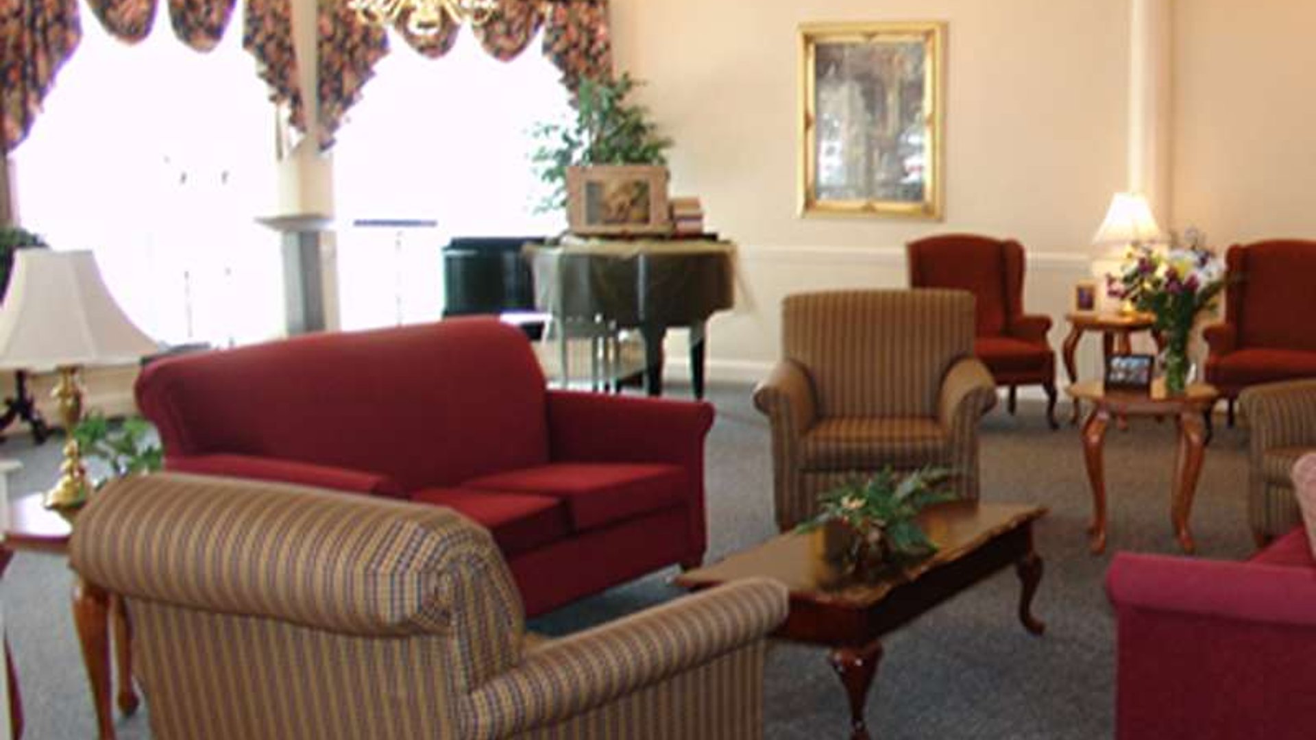 System.Collections.Generic.List`1[AFS.Common.Models.Photo] - Image 2